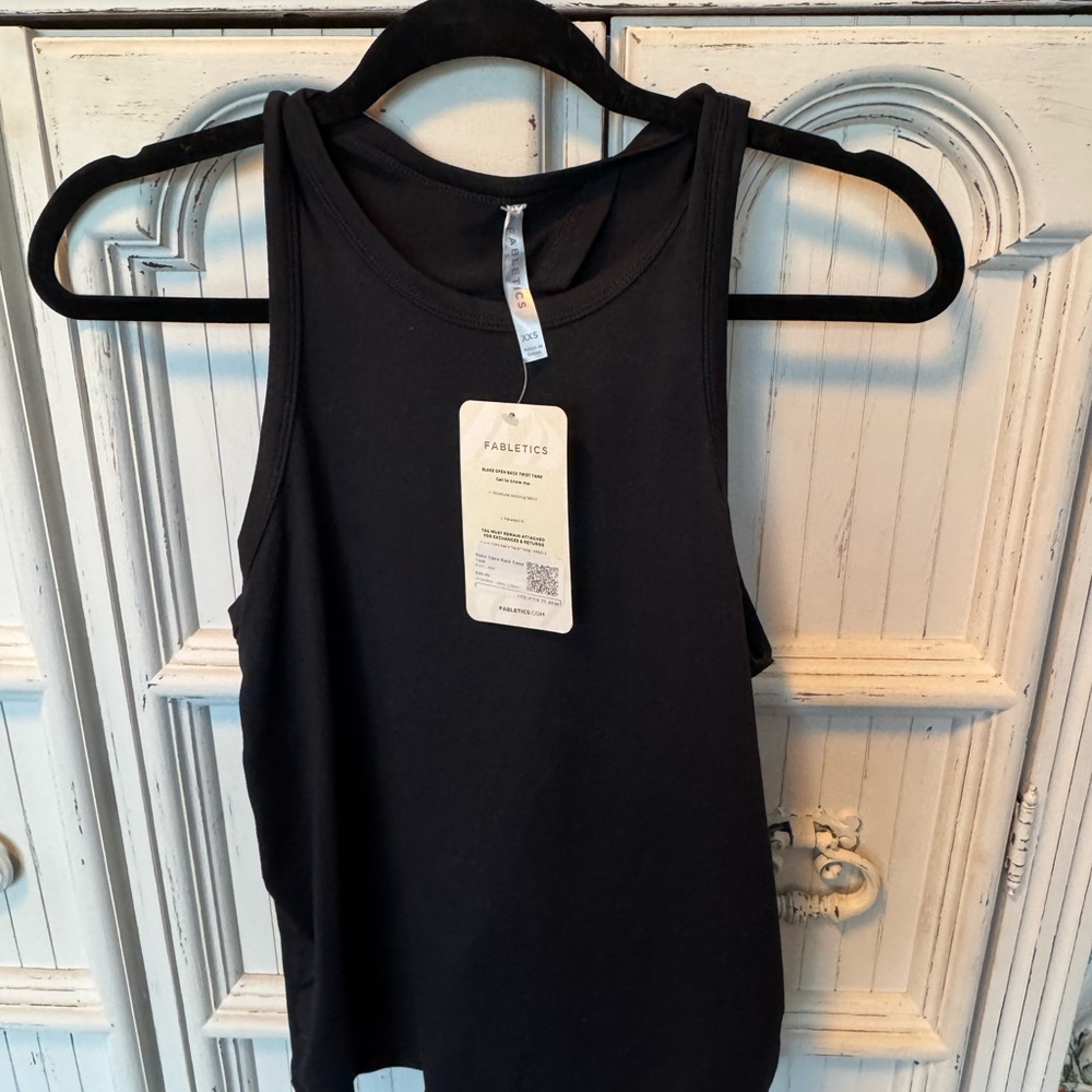 Fabletics Women's Sleek Black Tank Top